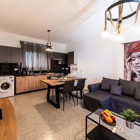 Serenityone - Centrally Located One Bedroom Apt Agia Napa Buitenkant foto