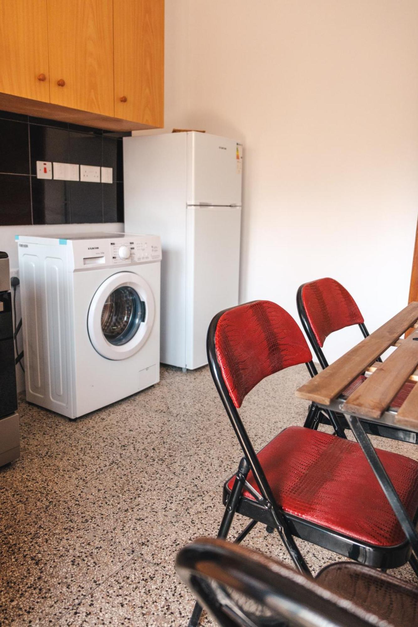 Serenityone - Centrally Located One Bedroom Apt Agia Napa Buitenkant foto