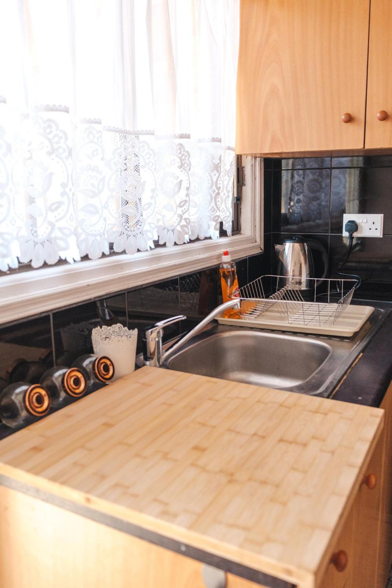 Serenityone - Centrally Located One Bedroom Apt Agia Napa Buitenkant foto